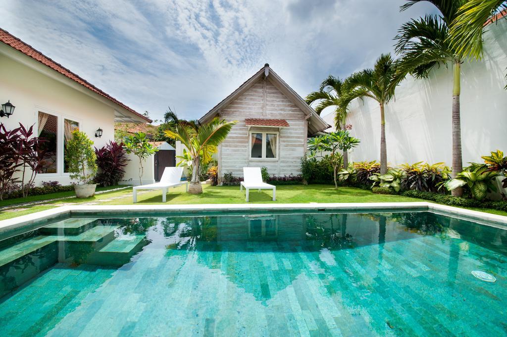 Green Garden Seminyak Villa Zimmer foto